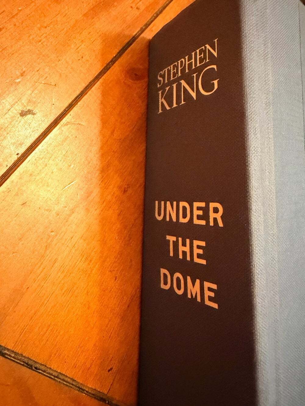 Stephen King UNDER THE DOME First Edition 1st Printing 2009 Hardcover Scribner